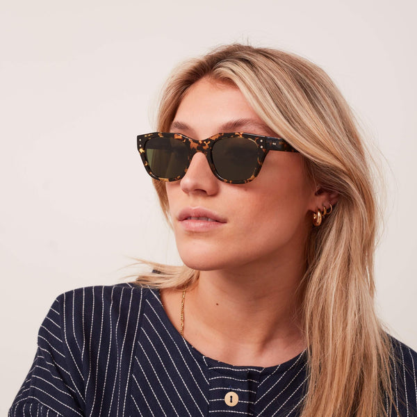 Gracia Sunglasses Dark Havana